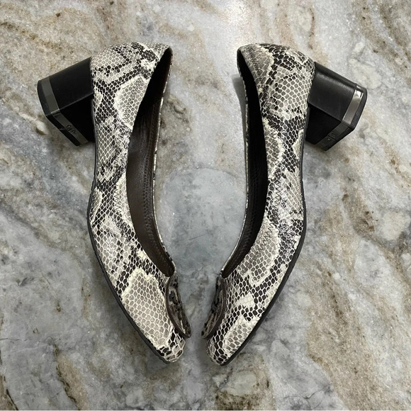 Tory Burch Chunky Heel Shoes Women's 8.5 M Gray Leather Snakeskin Print - Picture 3 of 15